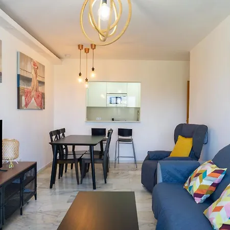 Sea Breeze Getaway Apartment Malaga Exterior photo